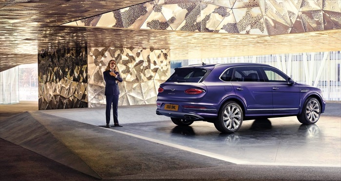 BENTAYGA EWB MULLINER